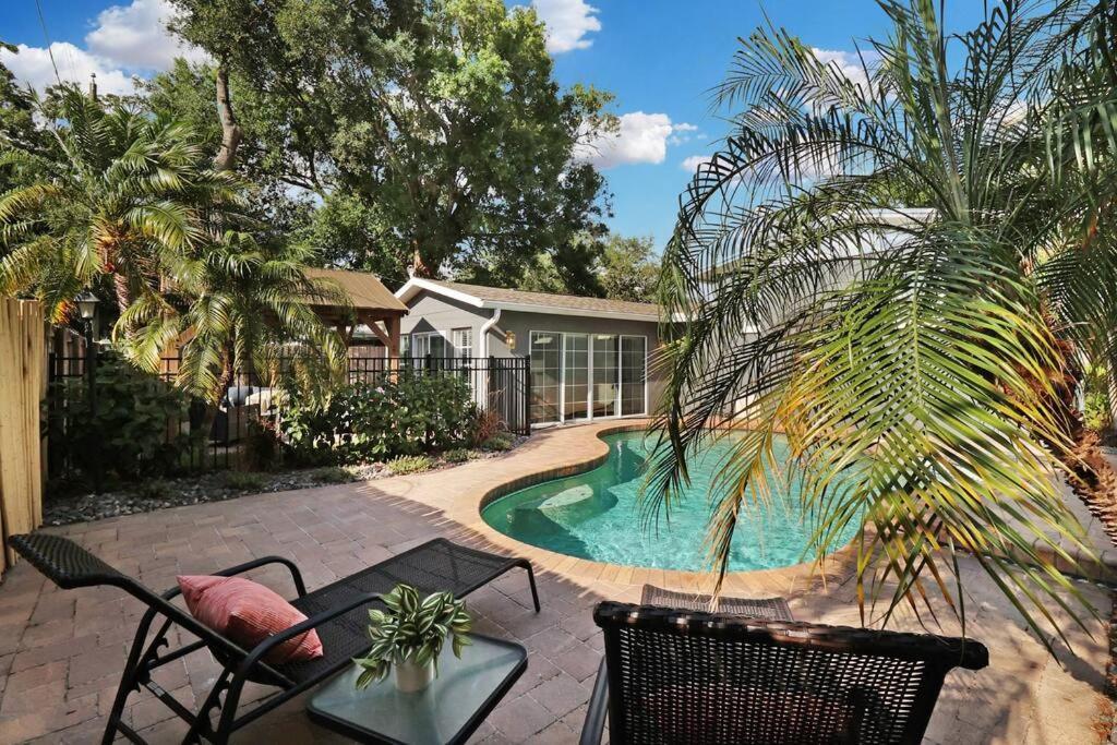 Palm Tree Paradise Tampa Pool Home Exteriér fotografie